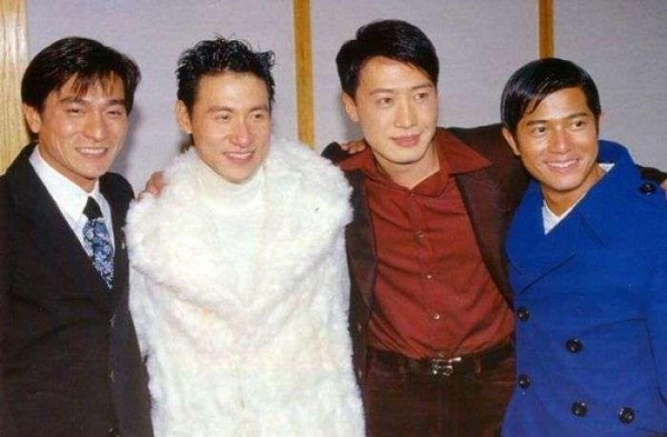 几位现象级的歌手，单论对华语乐坛的贡献，每一个都不输四大天王