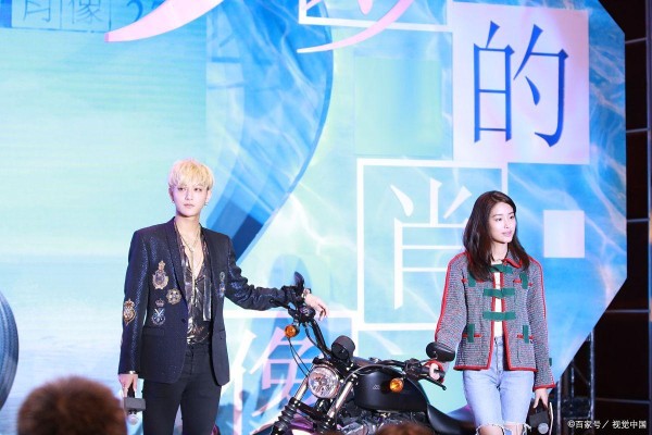 「娱乐圈甜宠新闻」徐艺洋黄子韬高调示爱，甜蜜互动羡煞旁人