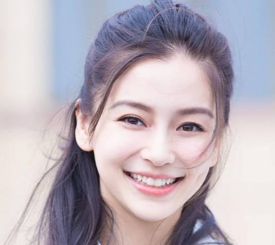Angelababy参加《焦点访谈》，谈敬业问题时表示：人贵在自律！