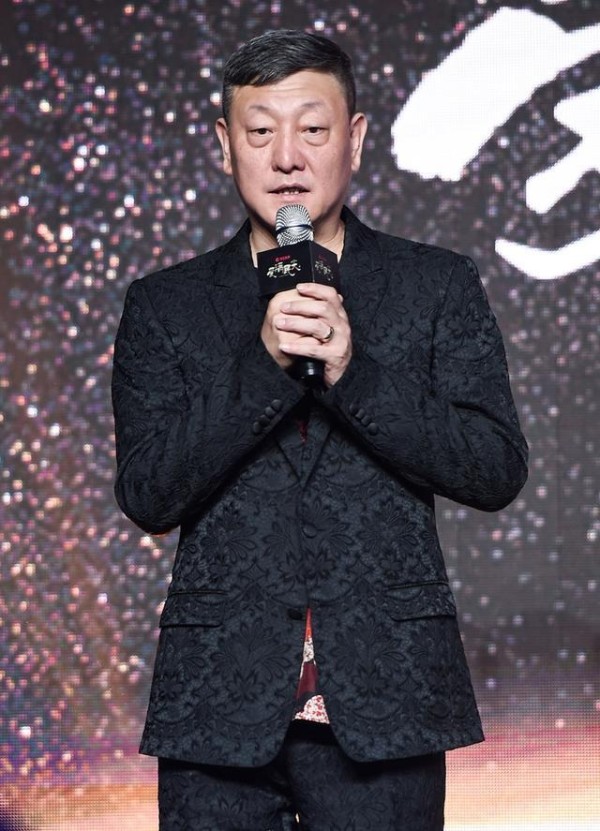众女星同场比美：范冰冰干练，董璇憔悴，黄圣依性感，刘芸皮肤好