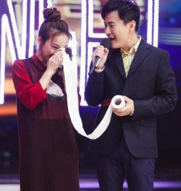 明星也追星！见到偶像，吴昕激动杨幂害羞，最后一位被大骂！