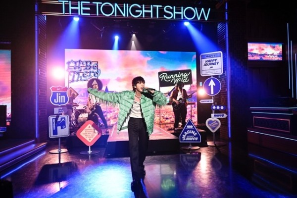 BTS 진. 사진lTodd Owyoung/NBC