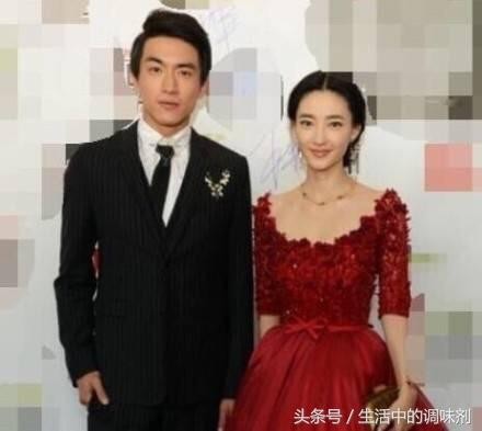 薛之谦与前妻复合，林更新王丽坤恋情疑曝光，九亿少女失恋了