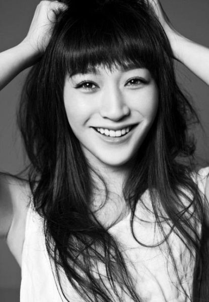 李小冉自曝游戏控 盘点女明星的业余爱好