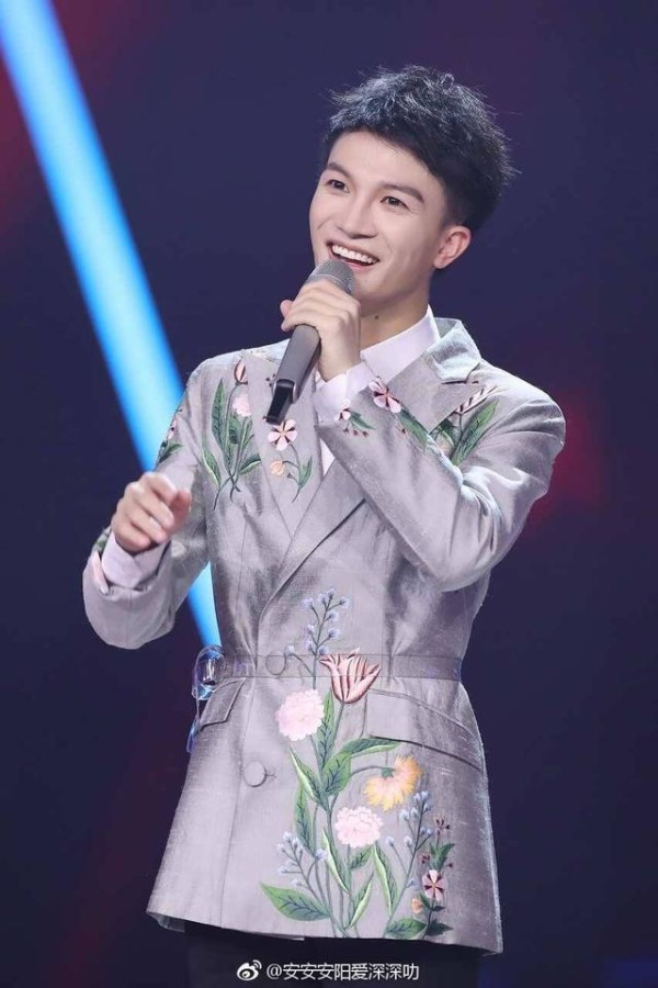周深的花式唱腔再次让人感到震惊，实力唱功，折服无数人