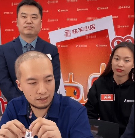 又一个辛吉飞？盛唐雷音质疑千万粉丝<a style='color:#f10404;' href='https://www.mingxing.cc/ ' target='_blank'>网红</a>陕西老乔<strong></p> <p>辛吉飞</strong>，对方已经致歉