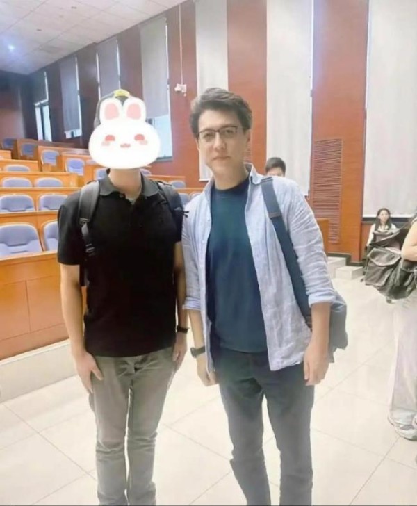明星考研读博为何易“招黑” 艺术专博含金量几何？