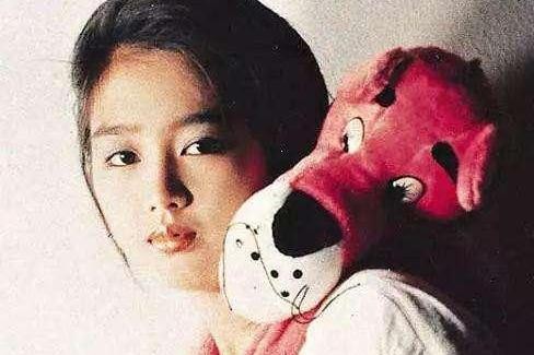 刘德华老婆朱丽倩图片 老婆怀二胎了吗