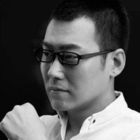 杨飞