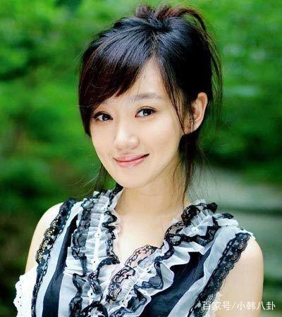 差一点就和胡歌结婚的薛佳凝