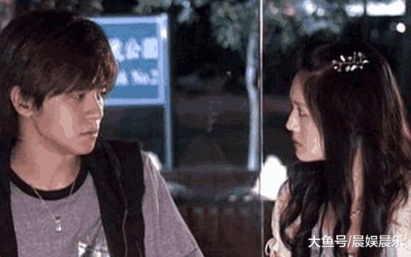 《转角遇到爱》即将翻拍, 女主又是沈月, 男主有三位候选小鲜肉
