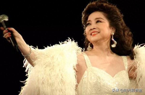 香港歌坛十大巨星（女歌手篇）：气形与唱功结合的典范，影响深远
