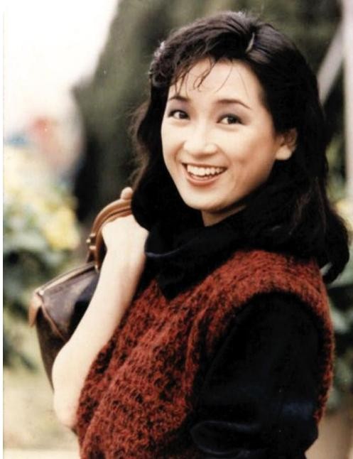 盘点娱乐圈早已被观众遗忘的老一辈女星：哪一位最让人印象深刻？