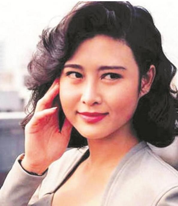 盘点娱乐圈早已被观众遗忘的老一辈女星：哪一位最让人印象深刻？