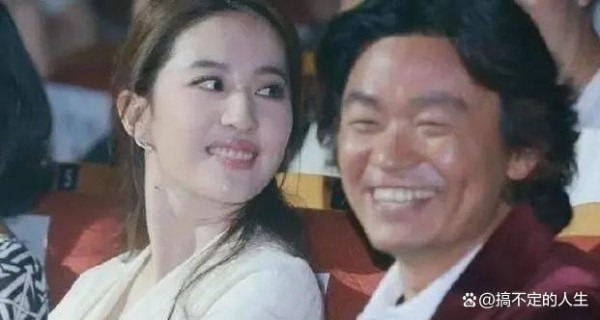 史上“极其尴尬”的明星合影：光鲜背后的笑料与深思