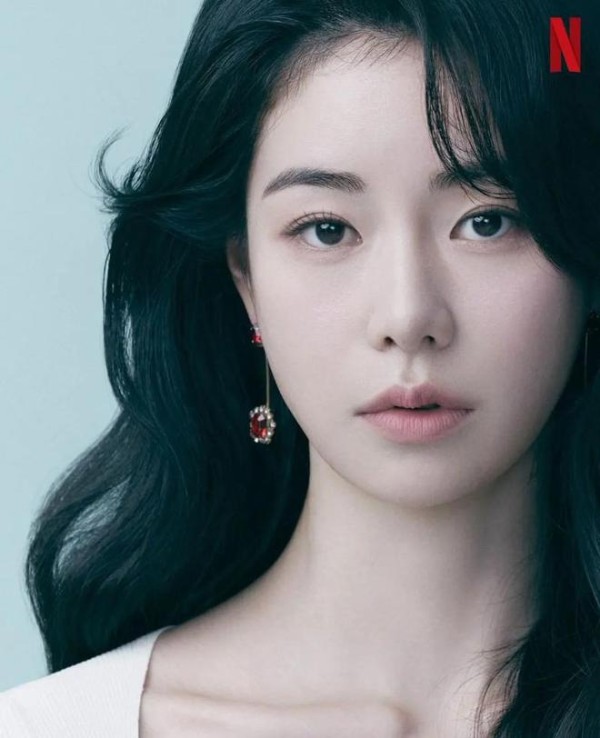 韩国90后女星林智妍：为艺术献身的几部大尺度电影，附时间线