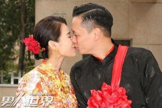 胡杏儿整容前后照片对比 胡杏儿从最丑港姐变最美妈妈 第3张
