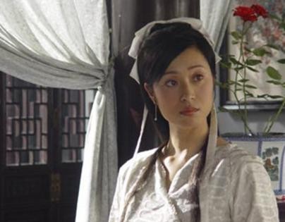娱乐圈最惨女星，六段恋情五次小三上位，被骗财骗色50岁至今单身