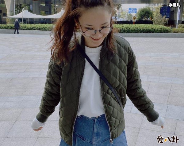 馨子家庭背景