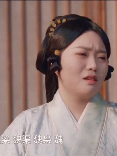一亮相便戳中笑穴，喜剧效果拉满，李雪琴好演技 雨中下跪求情也是让人揪心