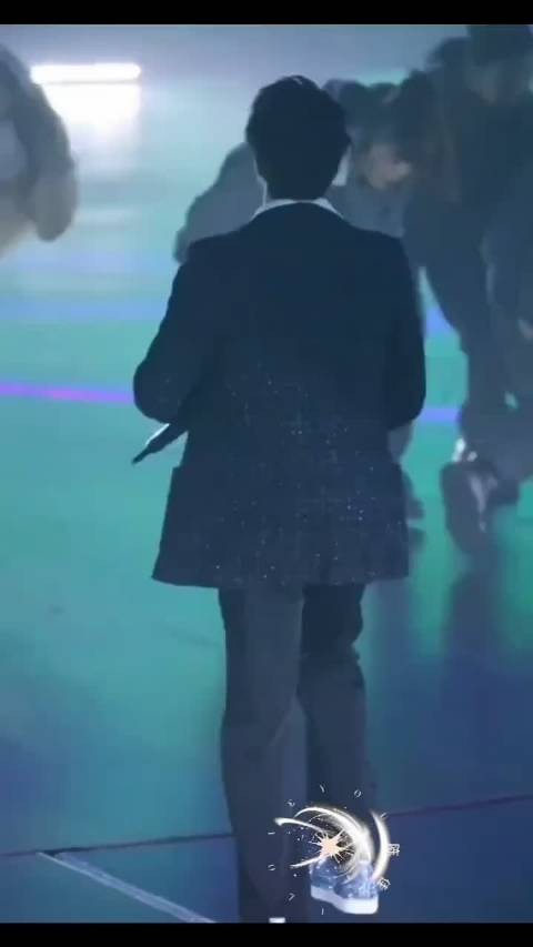 一直跳舞很帅气