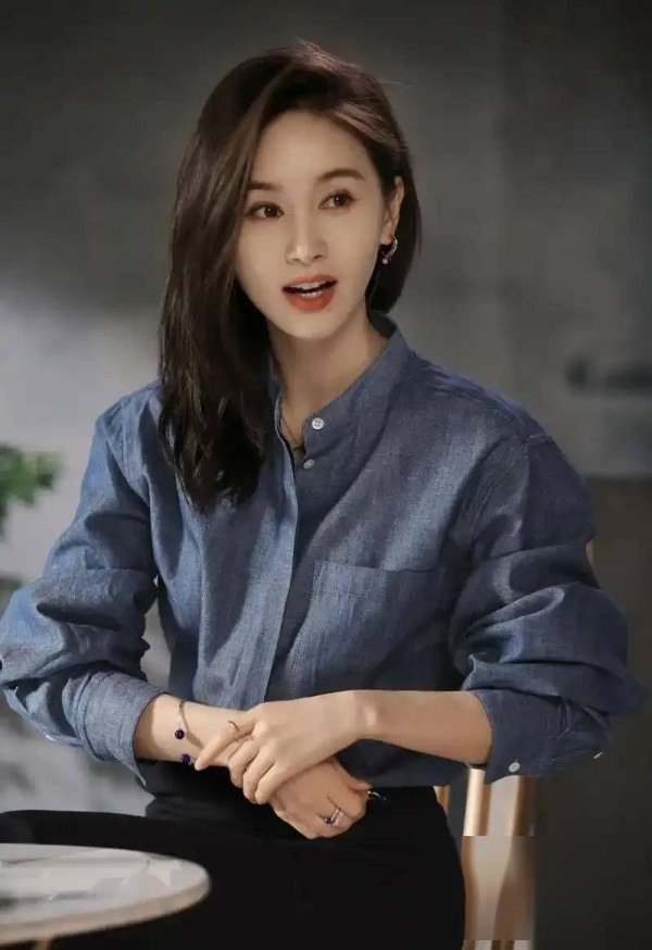 王子文：演艺界多栖发展的魅力全能选手！