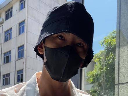 肖顺尧上班时逐一问候大家,你的性格真的很不错呢 肖顺尧莲花楼