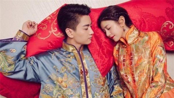 结婚穿中式礼服太美了，不信你看看这些明星