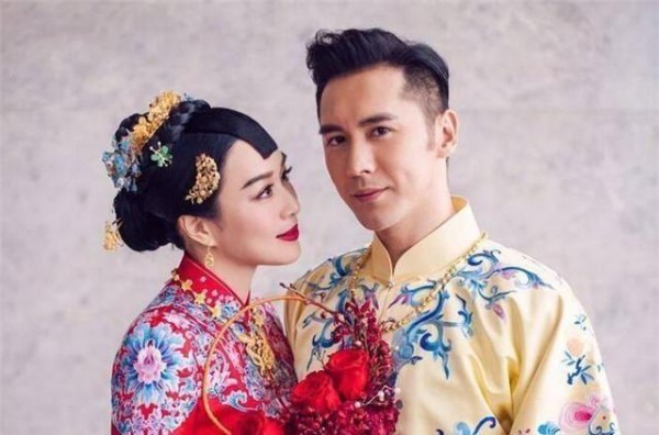 结婚穿中式礼服太美了，不信你看看这些明星