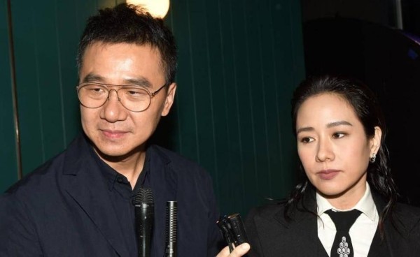 今日娱乐圈：有人宣布婚变，有人正式结婚