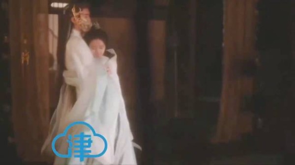 刘诗诗《淮水竹亭》演绎东方淮竹生命末期破碎感
