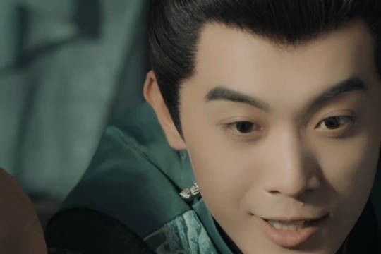 这女人话怎么这么密,给绑匪都整无语了,真是随她爹了! 短剧蓦然回首