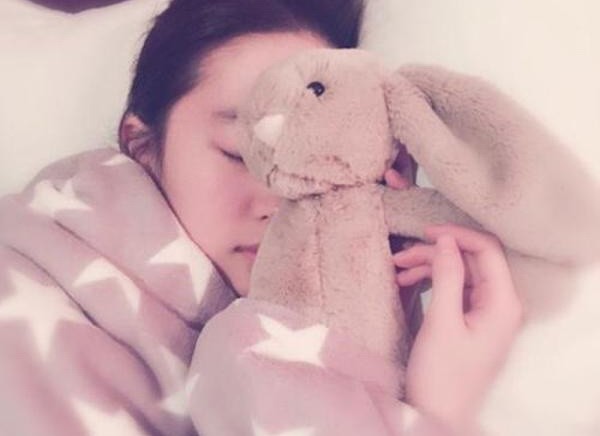 刘亦菲美如挑花 “神仙姐姐”美容小窍门大公开