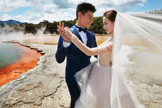 吴奇隆刘诗诗婚纱照