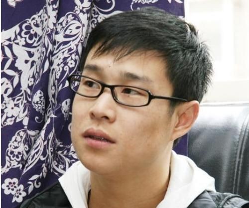 细数靠奋斗致富的十大明星富翁(图)