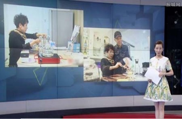 全家4人当网络主播