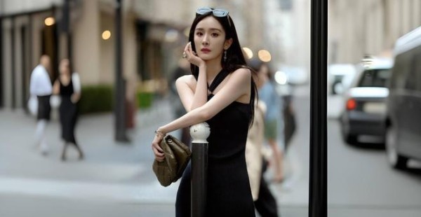 明星新动向：杨幂林更新等众人近期趣事大揭秘