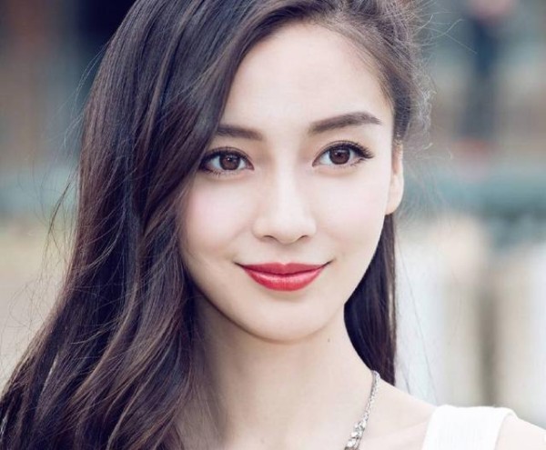 明星的“禁忌”，不跟胡歌吃饭，不和杨颖拍戏，<a target=