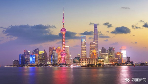 https://r.sinaimg.cn/large/article/bf4d28e95b89f51855b32cb0b2123490
