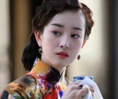 最不应该整容的女明星，现在简直就是换了一个人