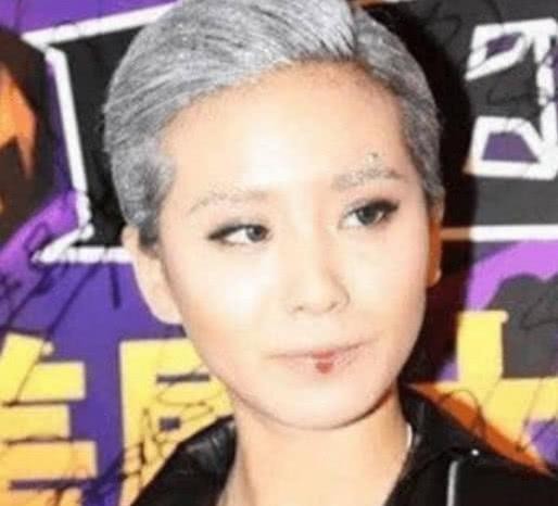 盘点明星那些“用力过猛”的妆容，挑战你审美极限的时候到了