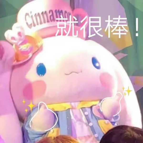 女明星拍大片有多拼？夜晚吹冷风凹造型，简单搭配也有高级感