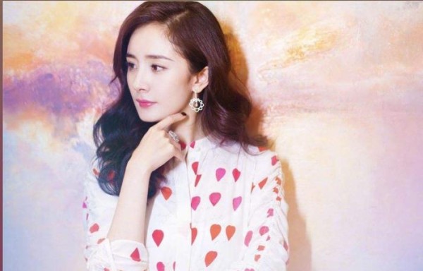 2018受关注女明星出炉，吴谨言赵丽颖强势入榜，其中一半姓“杨”