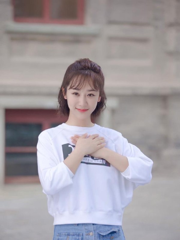 2018受关注女明星出炉，吴谨言赵丽颖强势入榜，其中一半姓“杨”