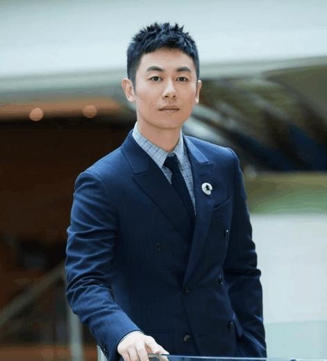 盘点娱乐圈明明可以靠颜值, 却偏偏靠演技吃饭的10大男演员