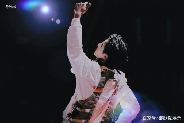 《街舞》四将官宣，王一博张艺兴陈伟霆韩庚，这阵容你可吗？