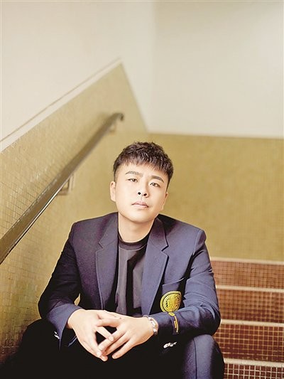 音乐人苟瀚中的赢风音乐落地青岛。