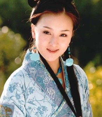 娱乐圈名字带“彤”字的明星，个个颜值超高，图六大长腿简直逆天