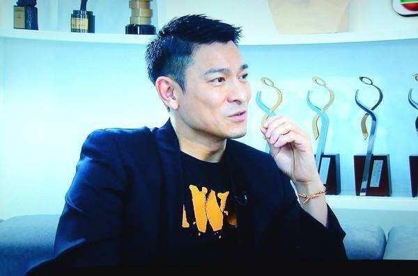 刘德华因病取消一场演唱会，却看出他有好粉丝好人缘