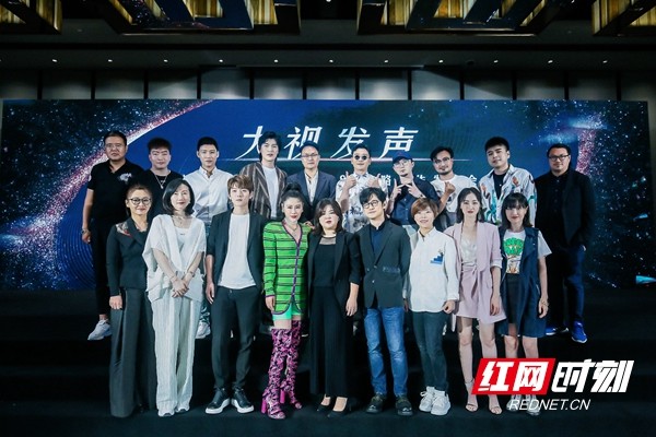 1.华纳音乐·完美青春OST战略合作发布会大合影.jpg